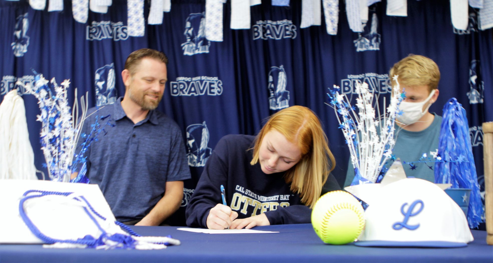 111820 Haley Larsh Signs 06.JPG